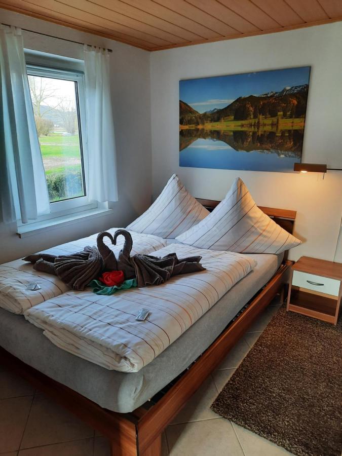 Ferienhaus Am Weserberglandsee Lauenforde Buitenkant foto