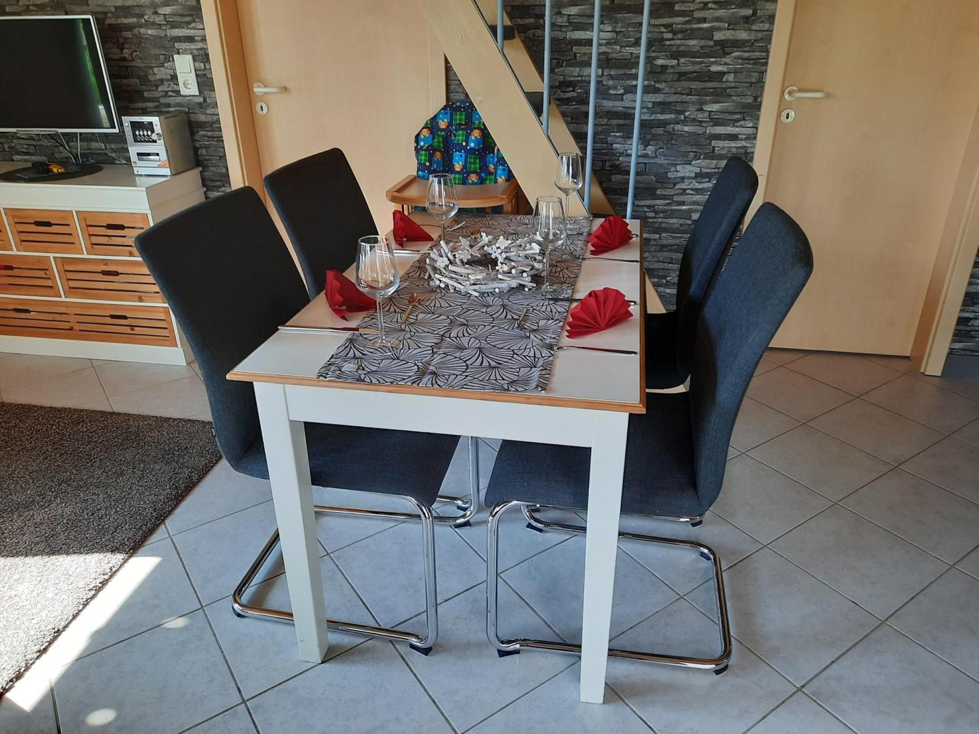 Ferienhaus Am Weserberglandsee Lauenforde Buitenkant foto